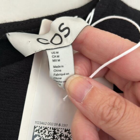 COS Women long sleeve crew neck little black dress with shoulder pads medium NWT - Picture 10 of 12